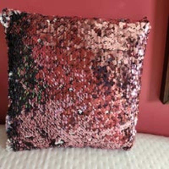 2 sequin pillows - Picture 2 of 6